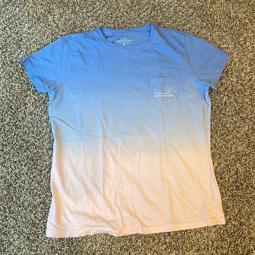 Vineyard Vines womens M t-shirt